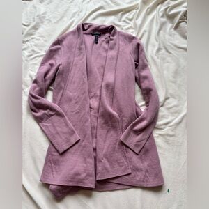 Eileen Fisher cardigan-98% organic cotton